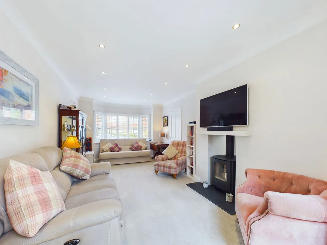 The Circuit, Alderley Edge, SK9 7LS, photo 9