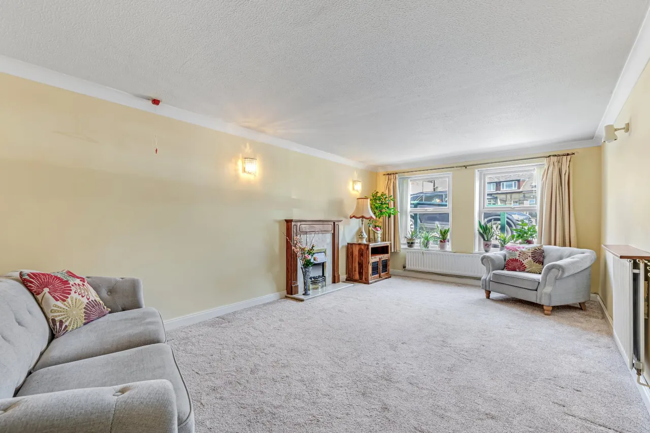 Cunliffe Road, Ilkley, LS29, photo 2
