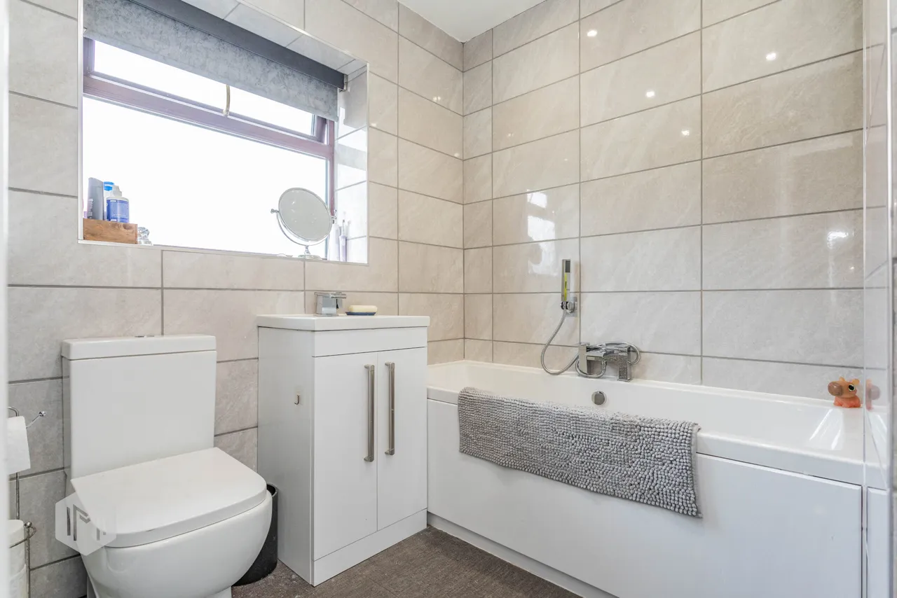 Fir Grove, Paddington, WA1, photo 20