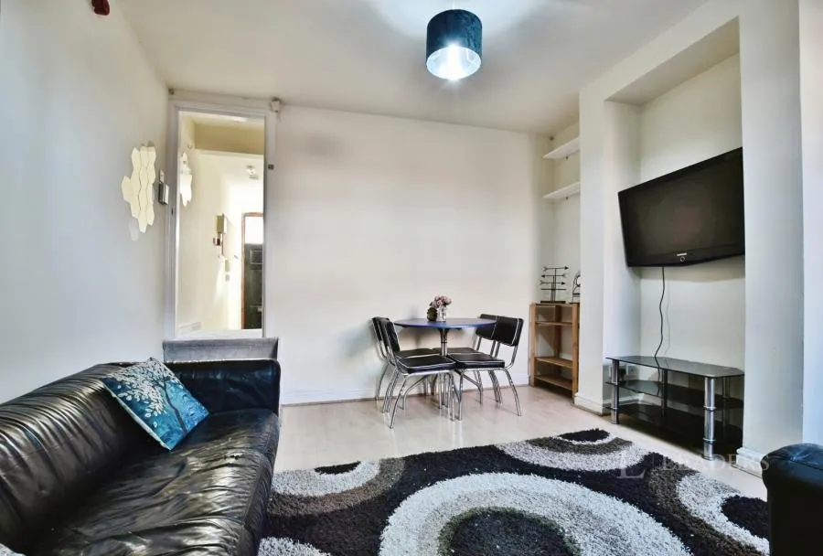Camborne Street, Manchester, M14, photo 5