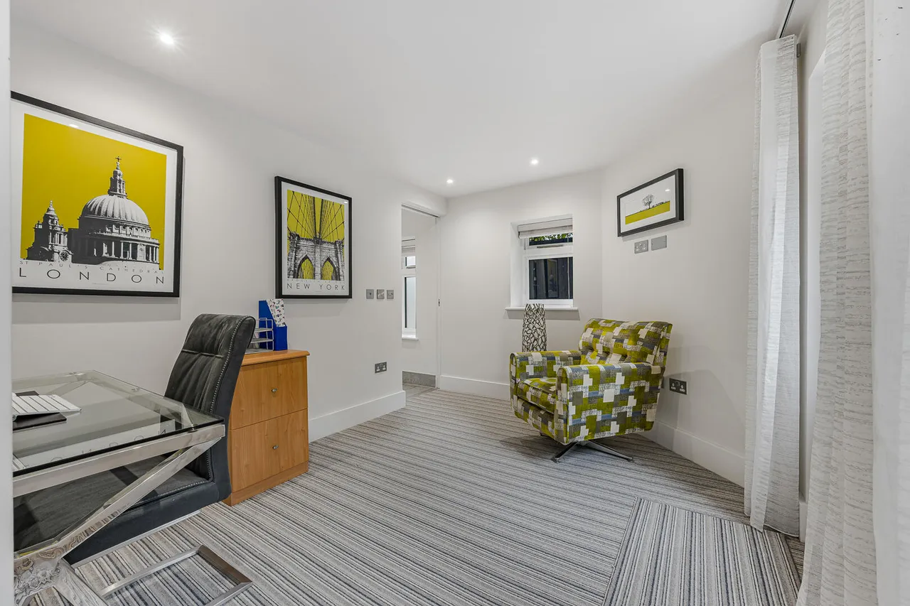 Delamer Road, Altrincham, WA14, photo 18