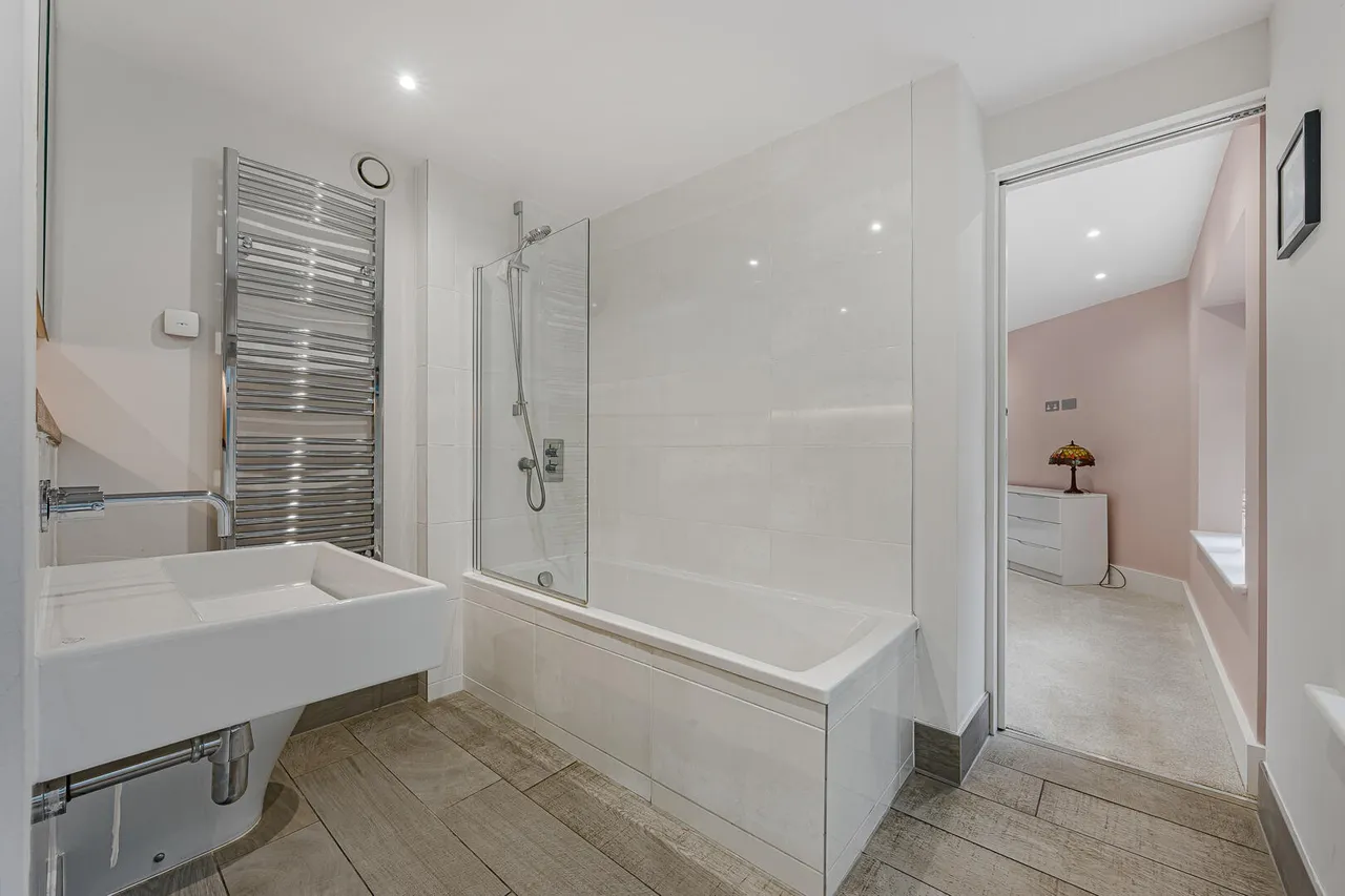 Delamer Road, Altrincham, WA14, photo 19