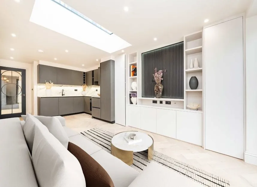 2 bed flat for sale — Ashfield Road, Acton, W3