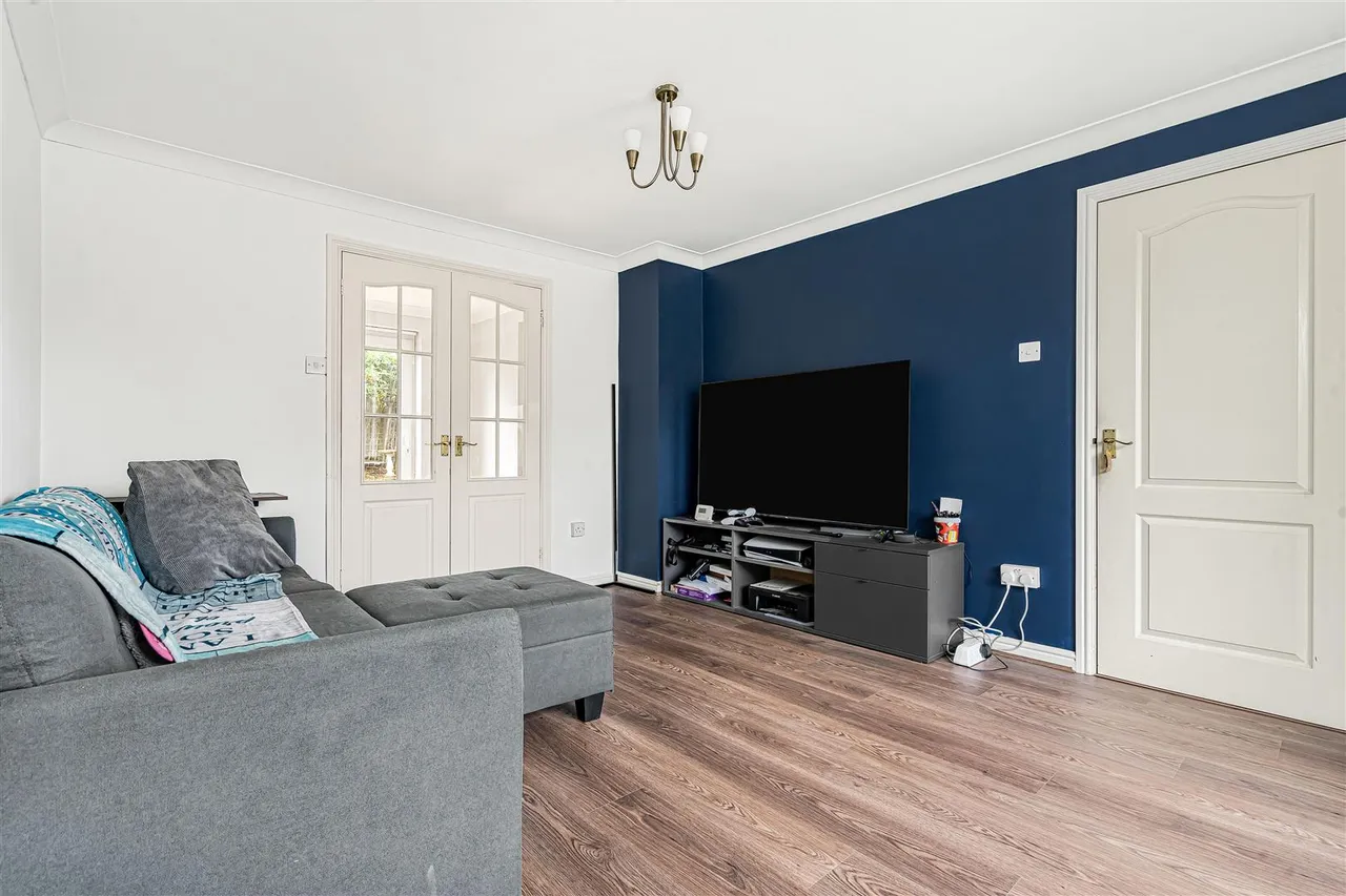 Lowry Close, Haverhill, CB9, photo 4
