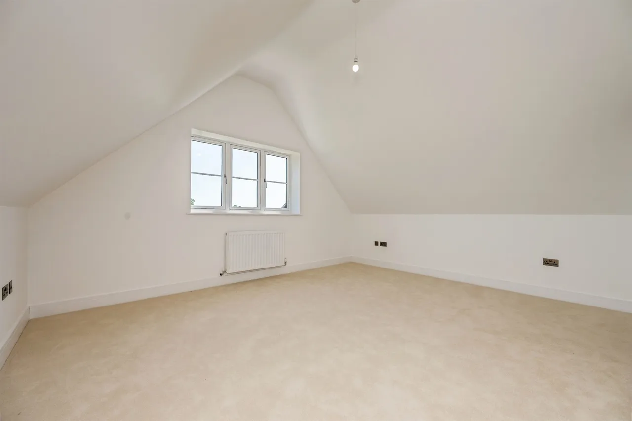 Alcester Road, Wootton Wawen, B95, photo 20