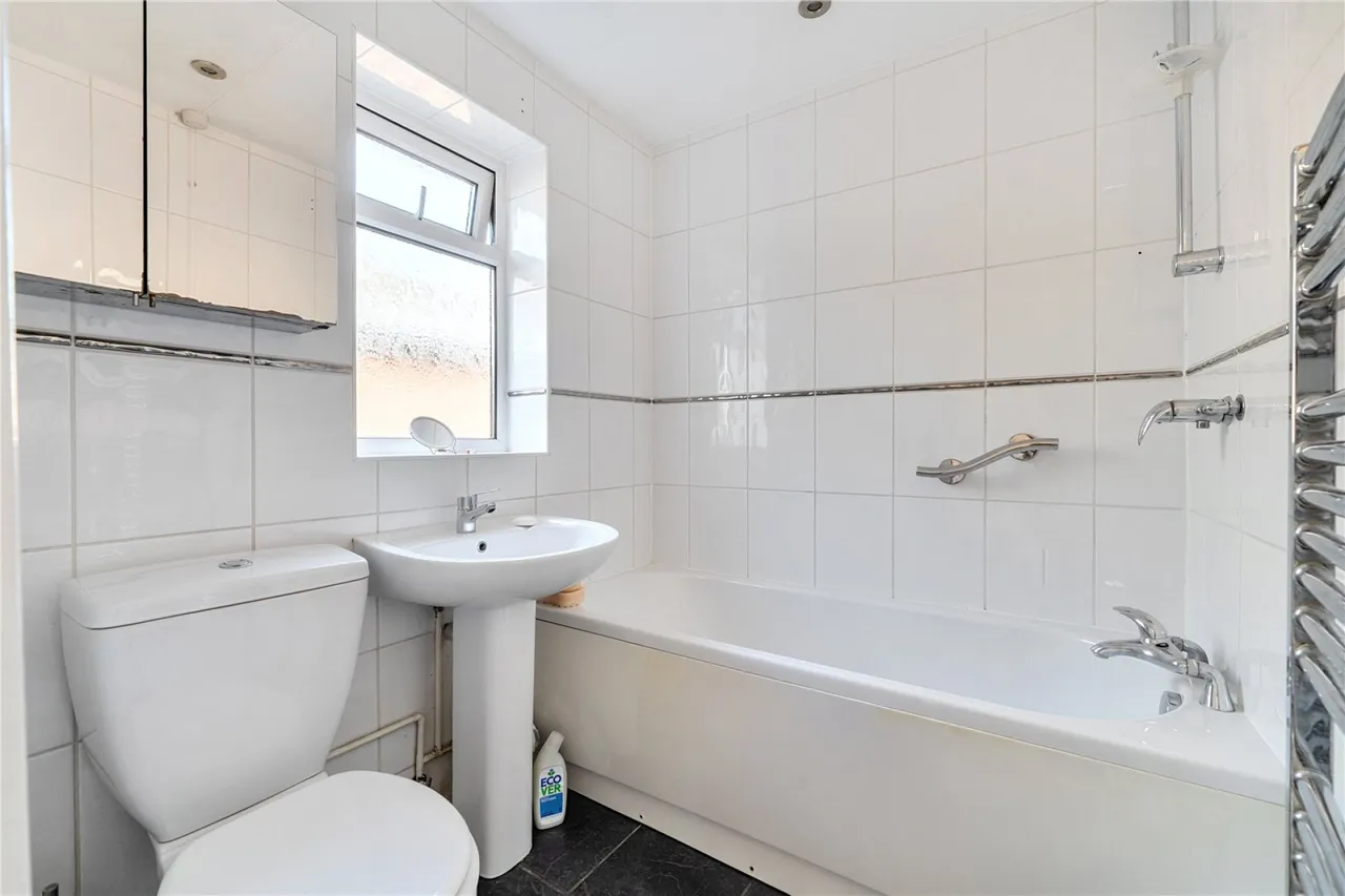 Norwich Drive, Cheltenham, GL51, photo 16