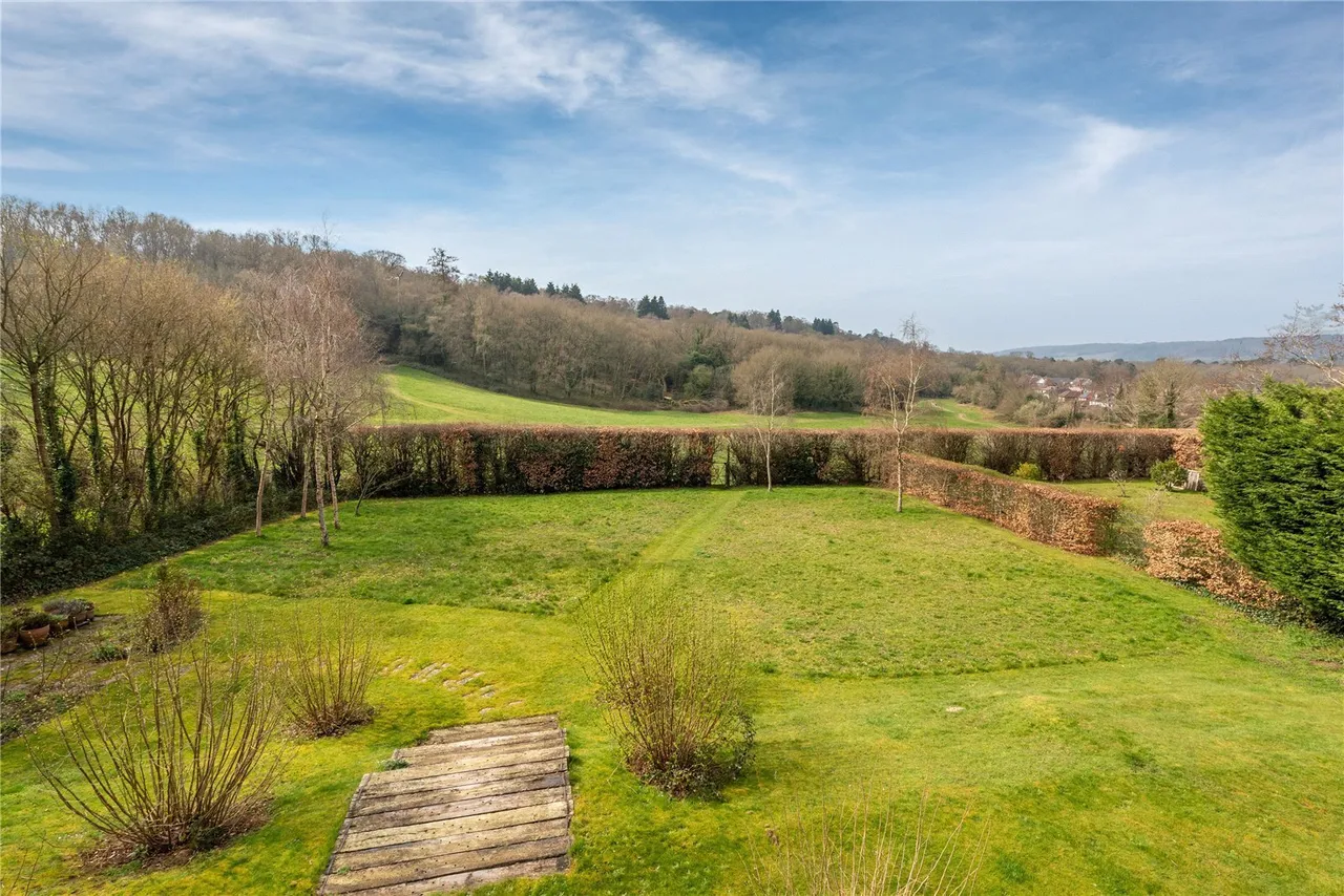 Hampstead Lane, Dorking, RH4, photo 17