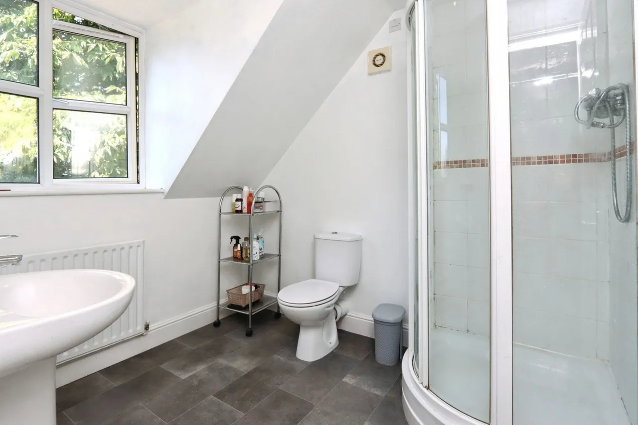 Upper Albert Road, SHEFFIELD, South Yorkshire, S8, photo 20