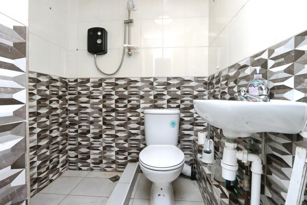 Upper Albert Road, SHEFFIELD, South Yorkshire, S8, photo 10