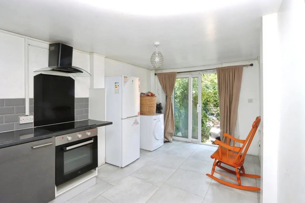 Upper Albert Road, SHEFFIELD, South Yorkshire, S8, photo 6