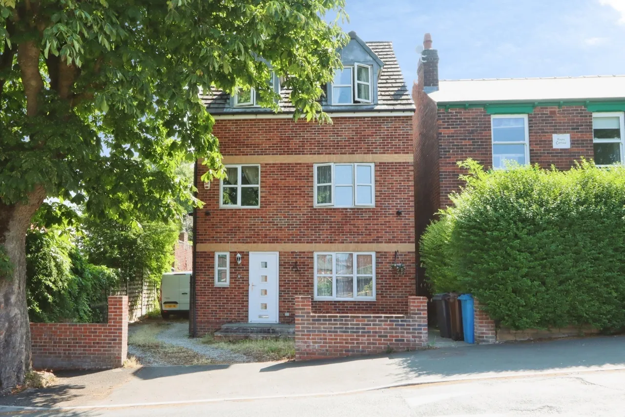 6 bed house for sale — Upper Albert Road, SHEFFIELD, South Yorkshire, S8