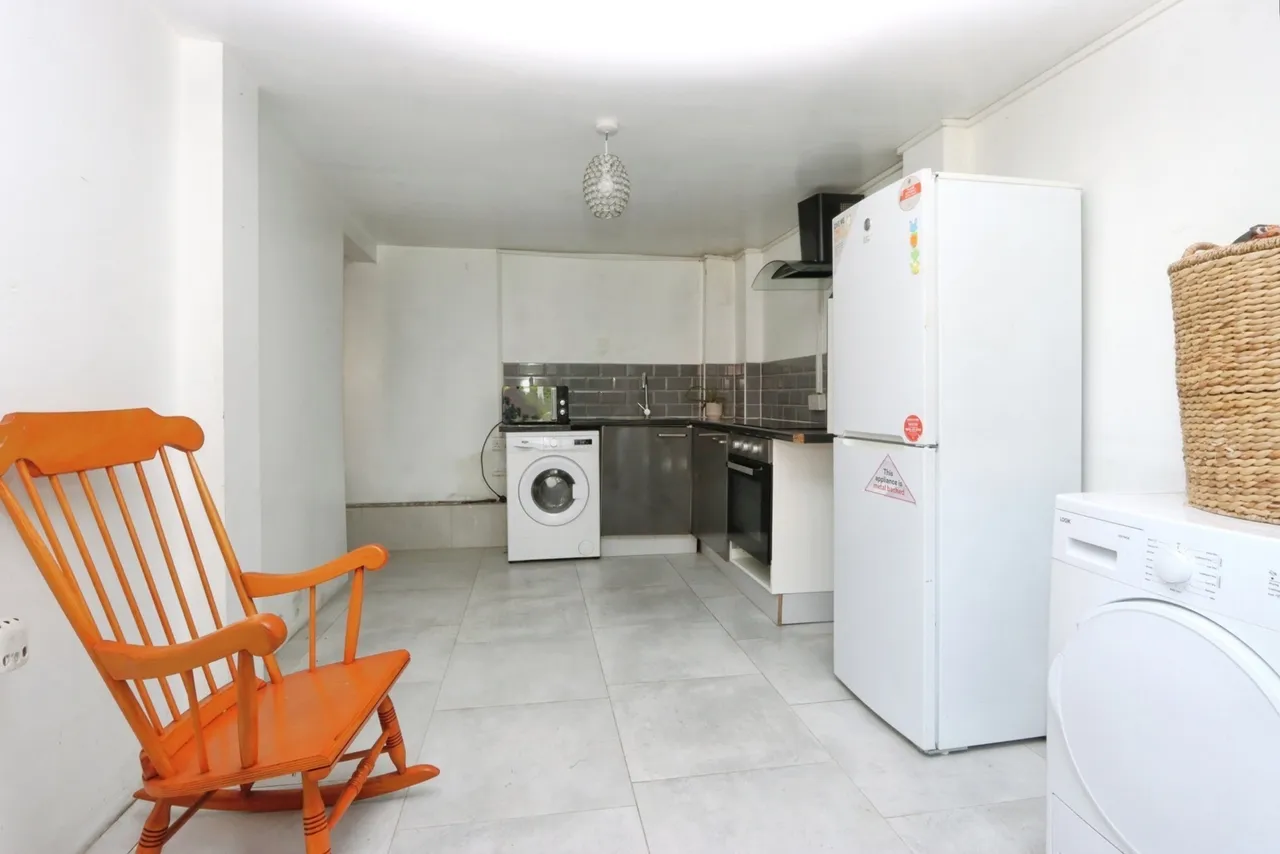 Upper Albert Road, SHEFFIELD, South Yorkshire, S8, photo 8