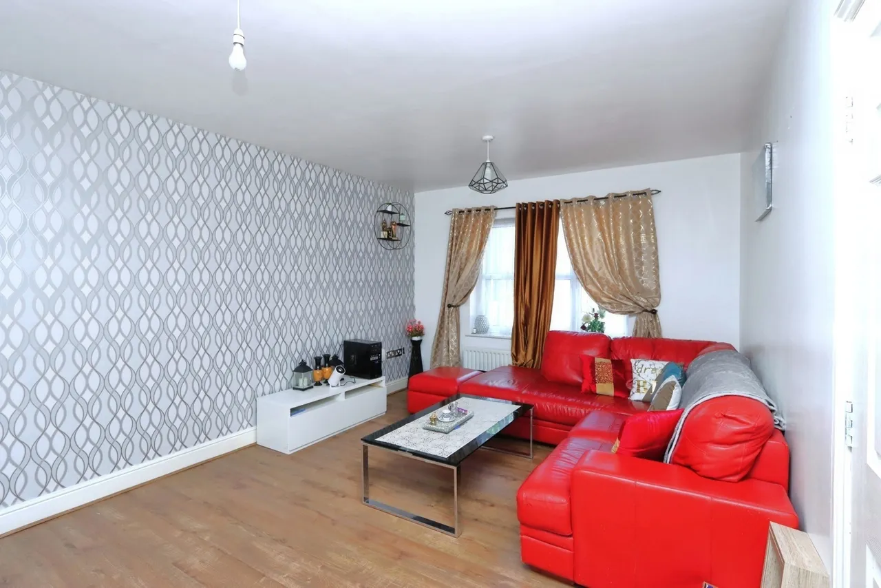 Upper Albert Road, SHEFFIELD, South Yorkshire, S8, photo 2