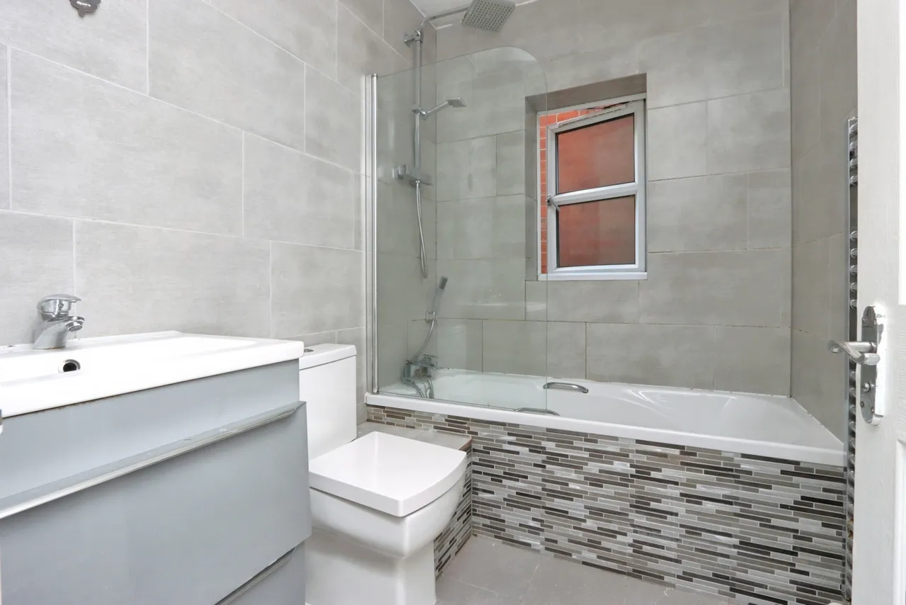 Upper Albert Road, SHEFFIELD, South Yorkshire, S8, photo 19