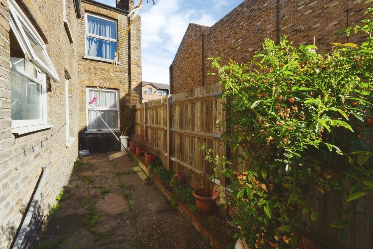 Sangley Road, London, SE6, photo 14