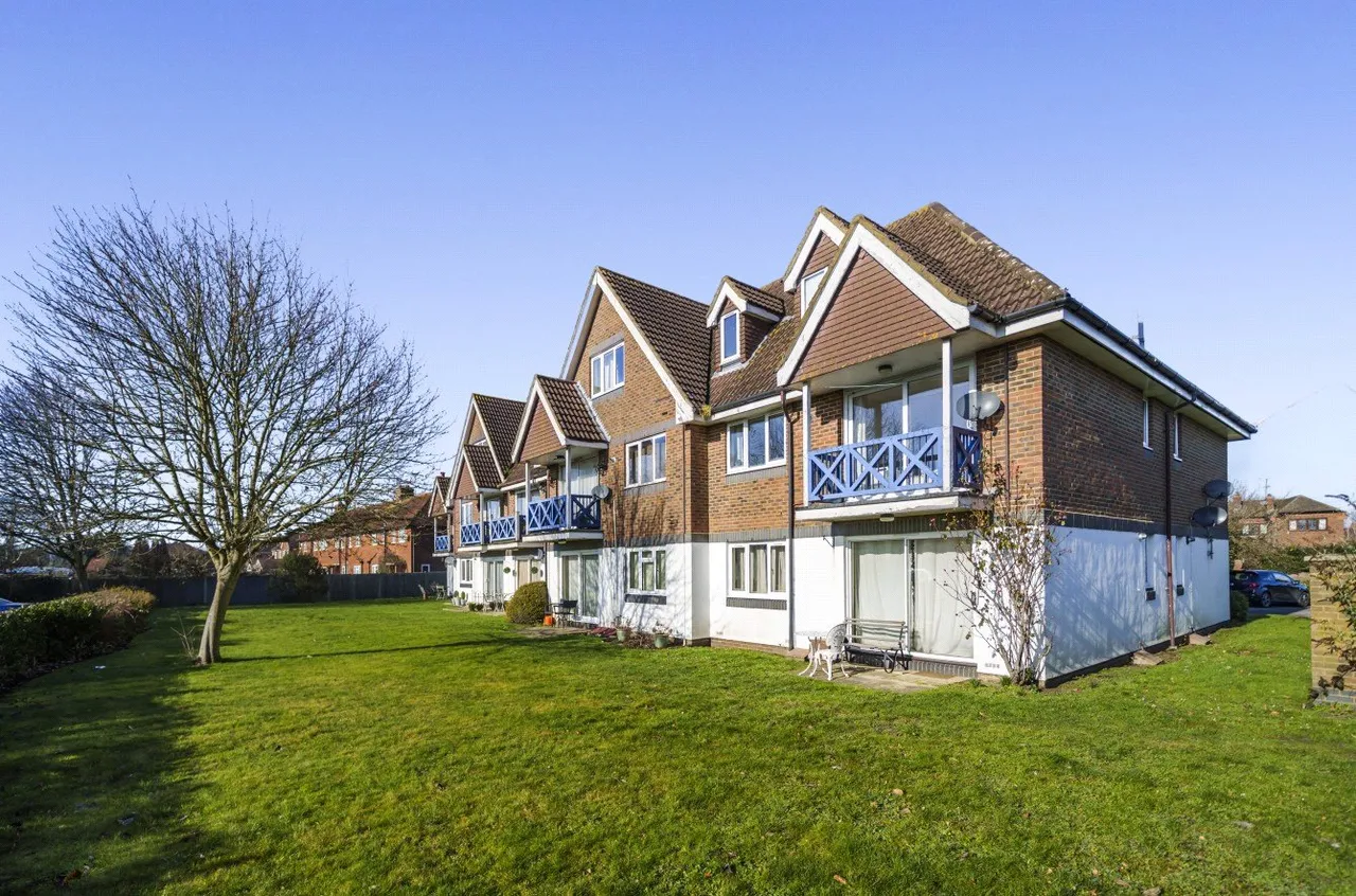 New Poplars Court, Ash Street, Ash, Surrey, GU12 6LH, photo 9