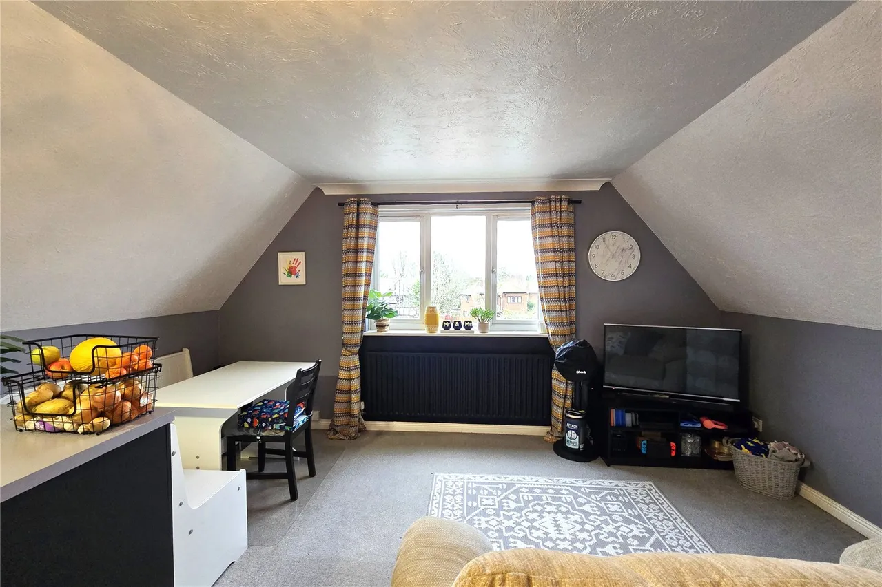 New Poplars Court, Ash Street, Ash, Surrey, GU12 6LH, photo 4