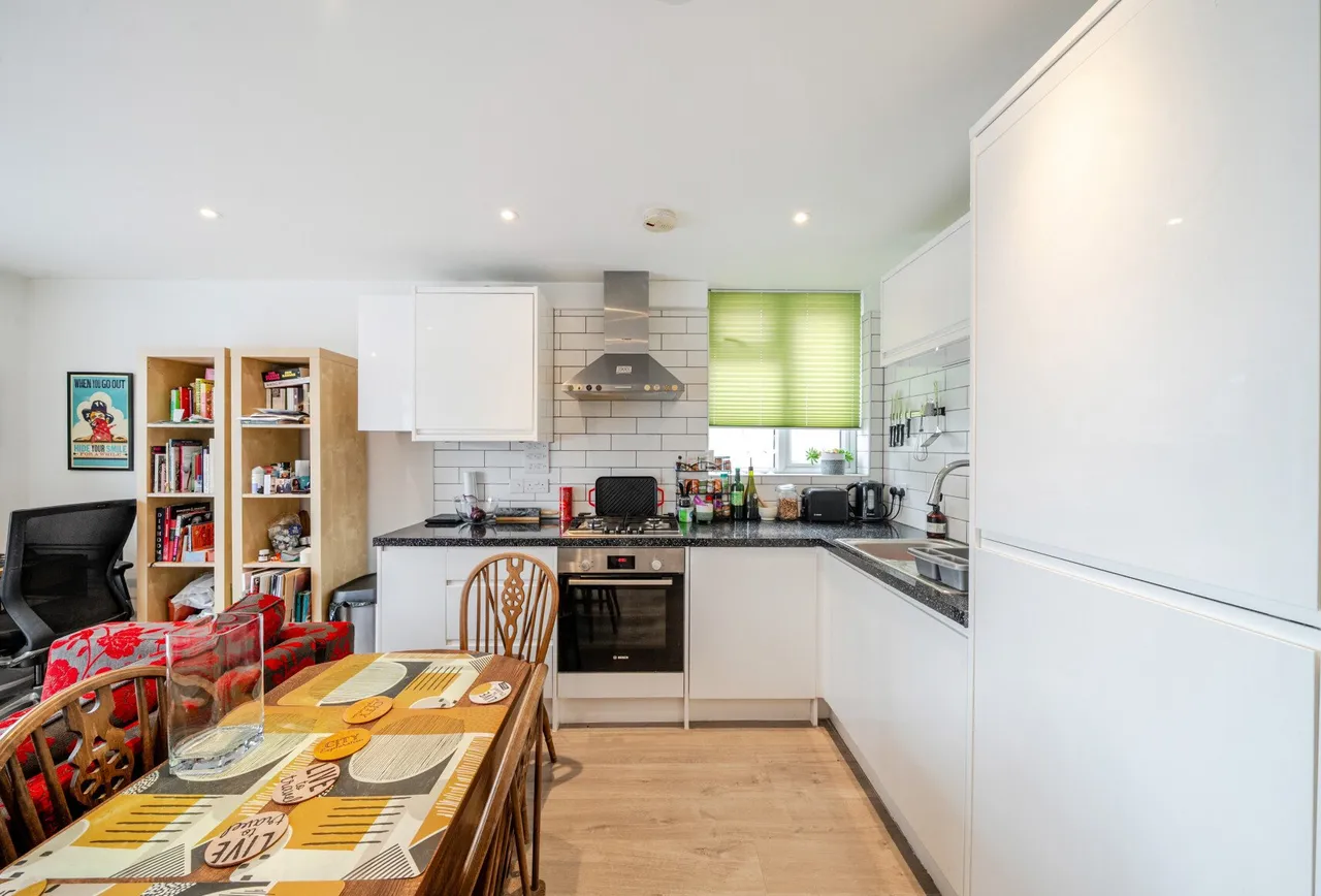 1 bed flat for sale — Stafford Road, Wallington, SM6 9BN