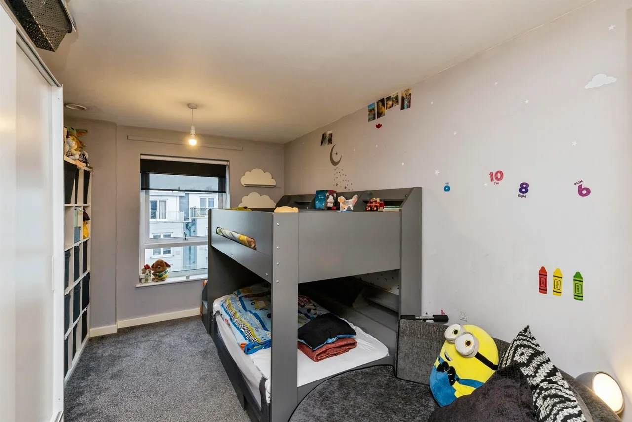 West Green Drive, Crawley, RH11, photo 9