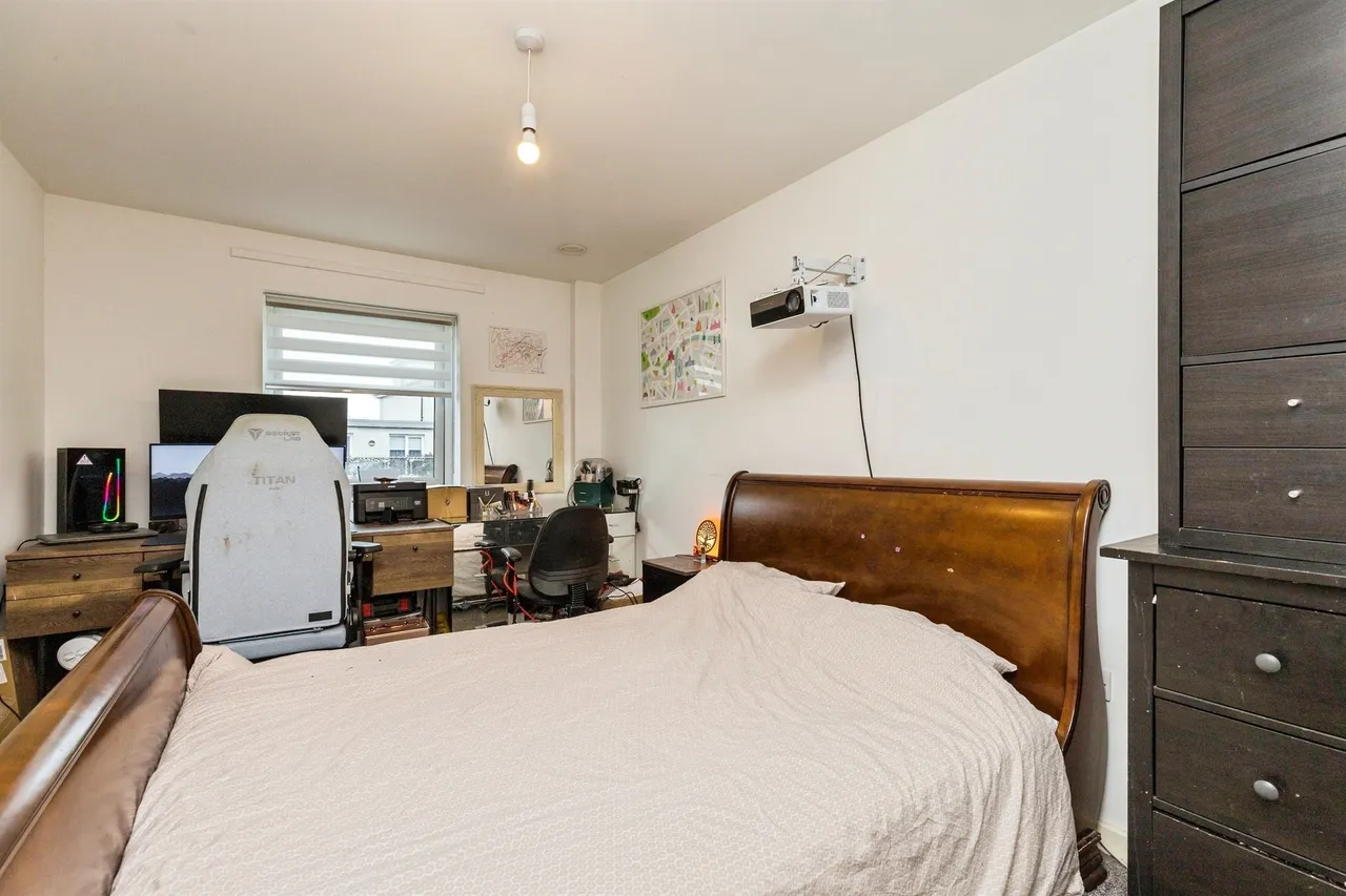 West Green Drive, Crawley, RH11, photo 7
