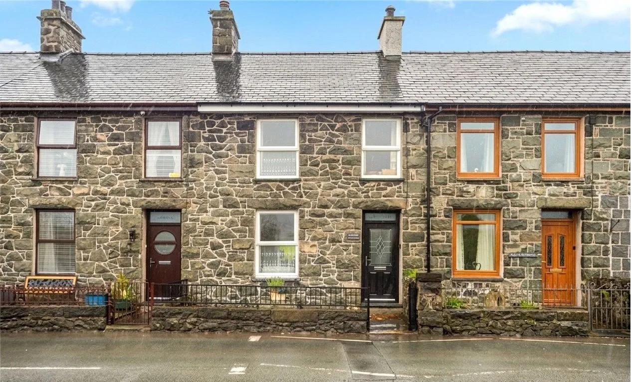 3 bed house for sale, Minffordd, Penrhyndeudraeth