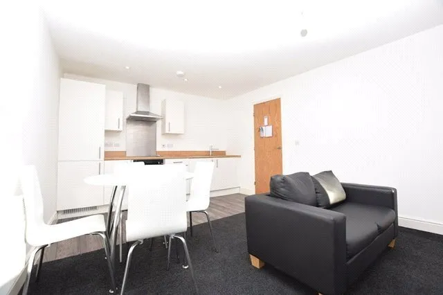 Queen Street, Sheffield, S1, photo 4