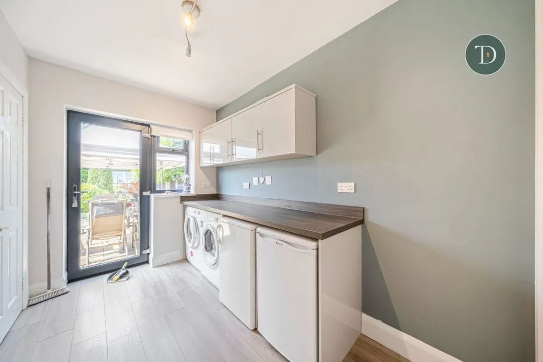Park Drive, Whitby, CH65 6RA, photo 16