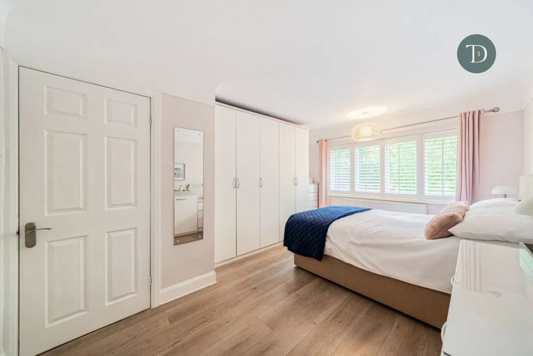 Park Drive, Whitby, CH65 6RA, photo 19
