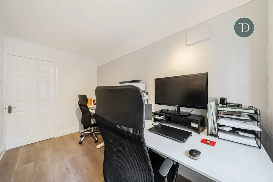 Park Drive, Whitby, CH65 6RA, photo 27