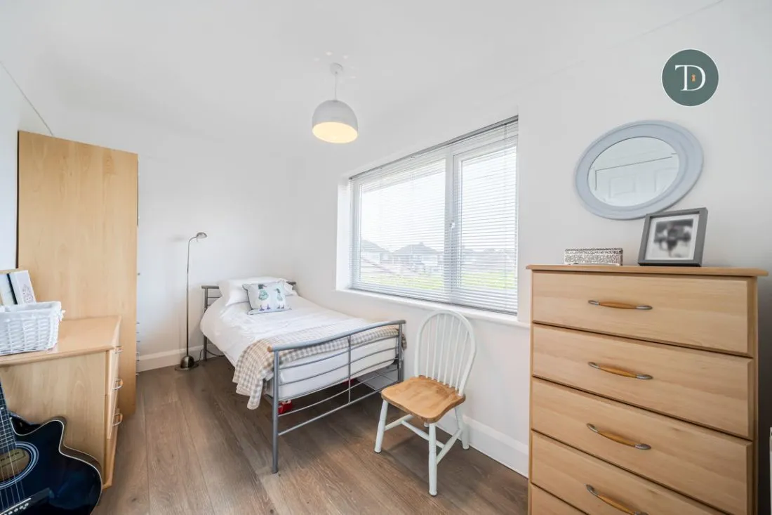 Park Drive, Whitby, CH65 6RA, photo 24