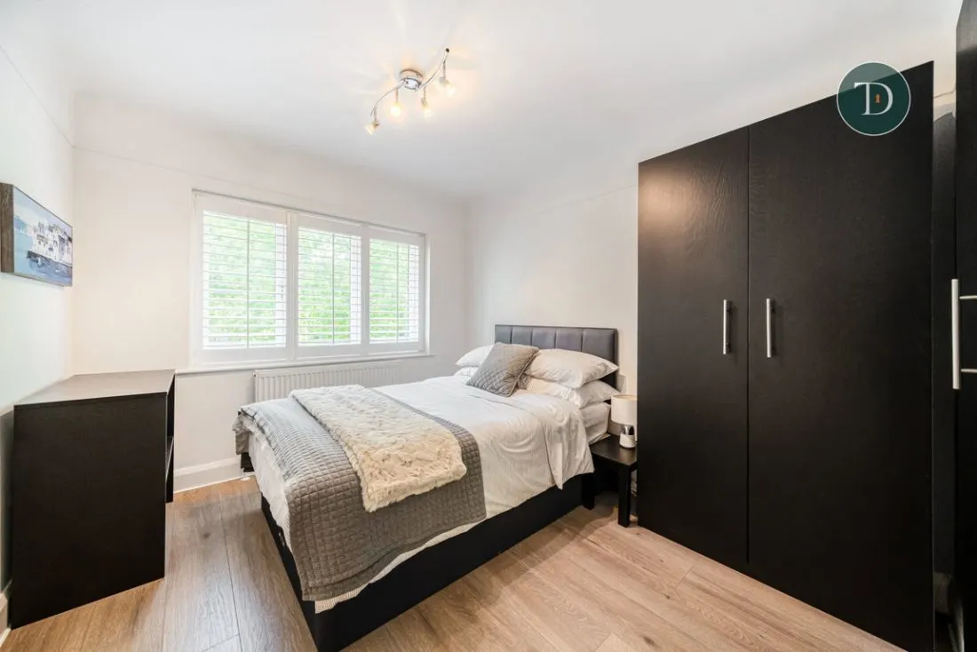 Park Drive, Whitby, CH65 6RA, photo 22