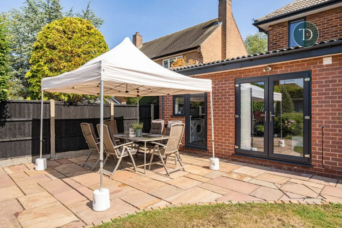 Park Drive, Whitby, CH65 6RA, photo 33