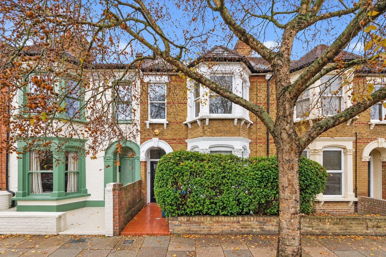 Huddlestone Road, London, NW2, photo 3
