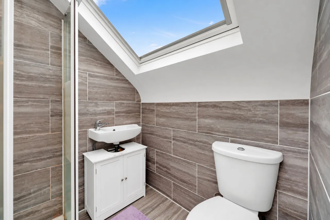 Huddlestone Road, London, NW2, photo 11