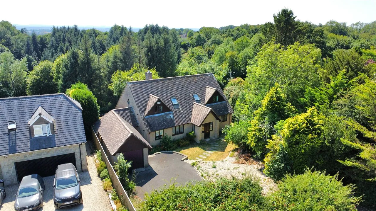 4 bed house for sale — Higher Blandford Road, Shaftesbury, Dorset, SP7 8DA