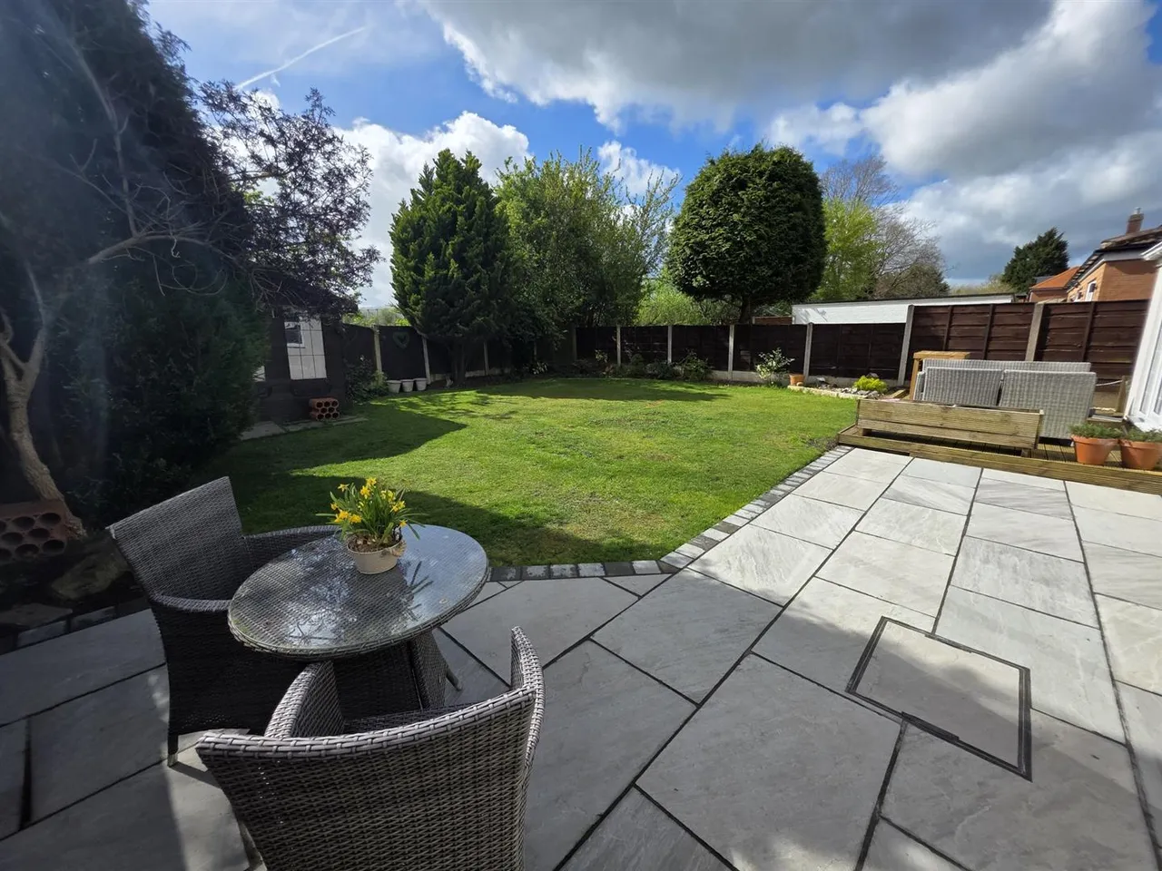 Drayton Drive, Heald Green, photo 19