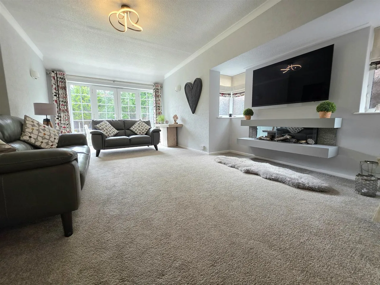 Drayton Drive, Heald Green, photo 9