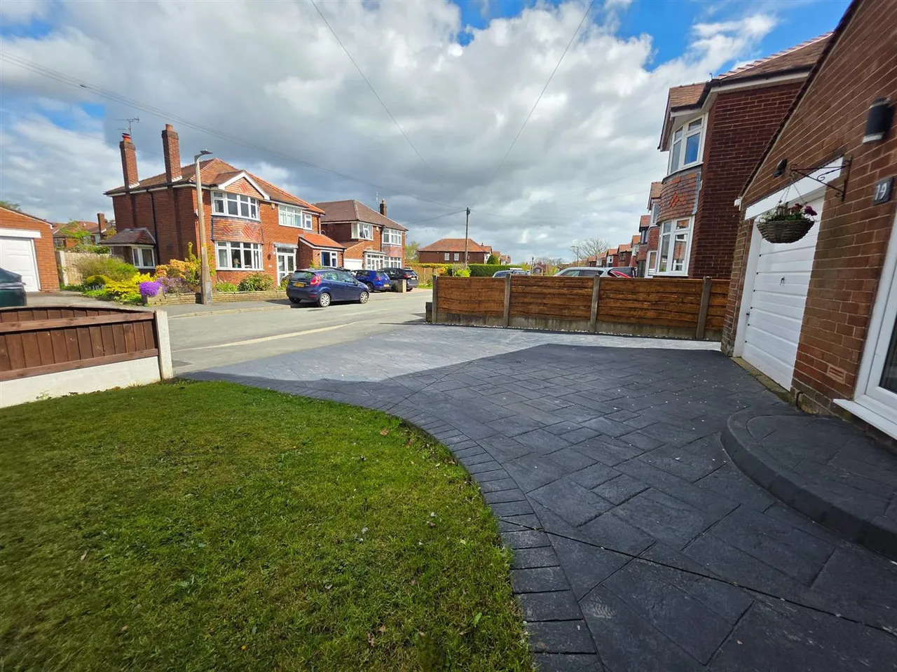 Drayton Drive, Heald Green, photo 20