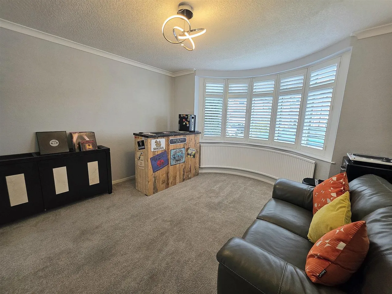Drayton Drive, Heald Green, photo 11