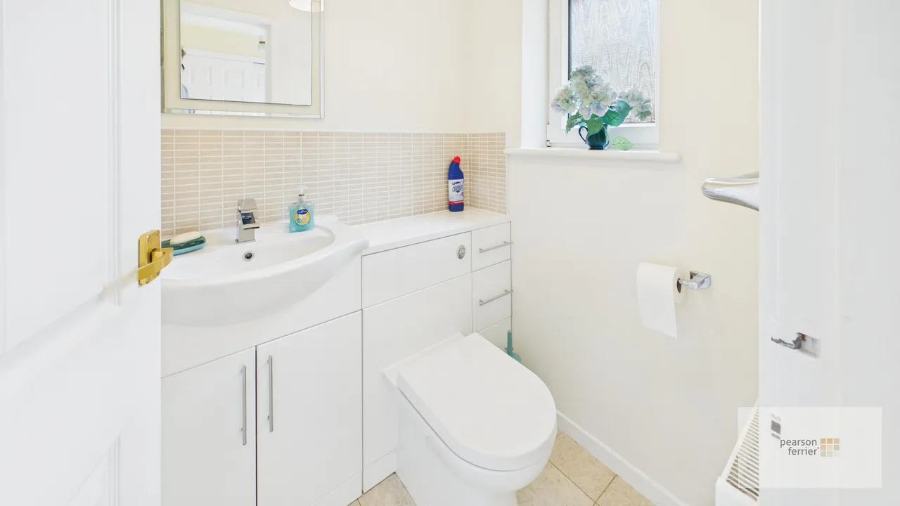 Newton Drive, Greenmount, BL8 4DH, photo 3