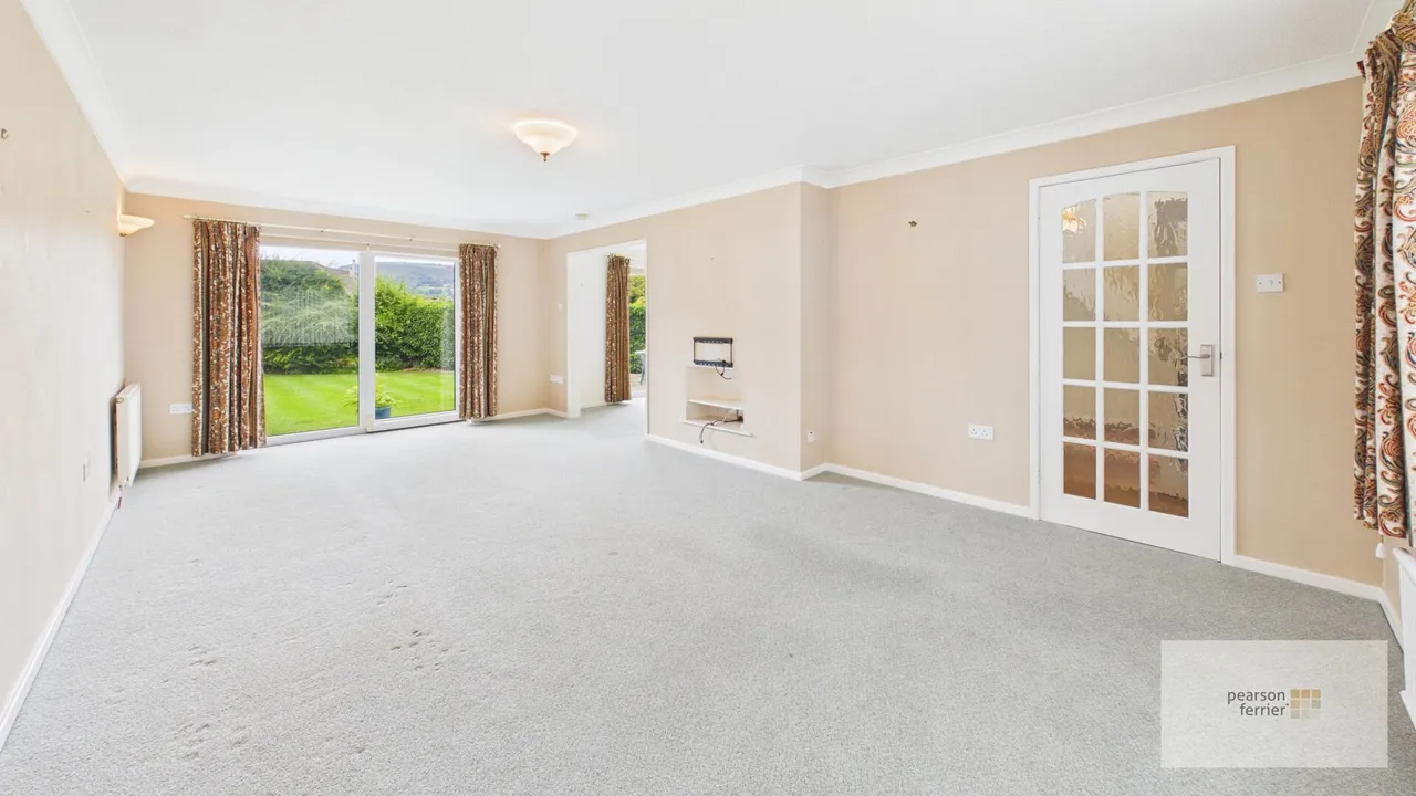 Newton Drive, Greenmount, BL8 4DH, photo 5