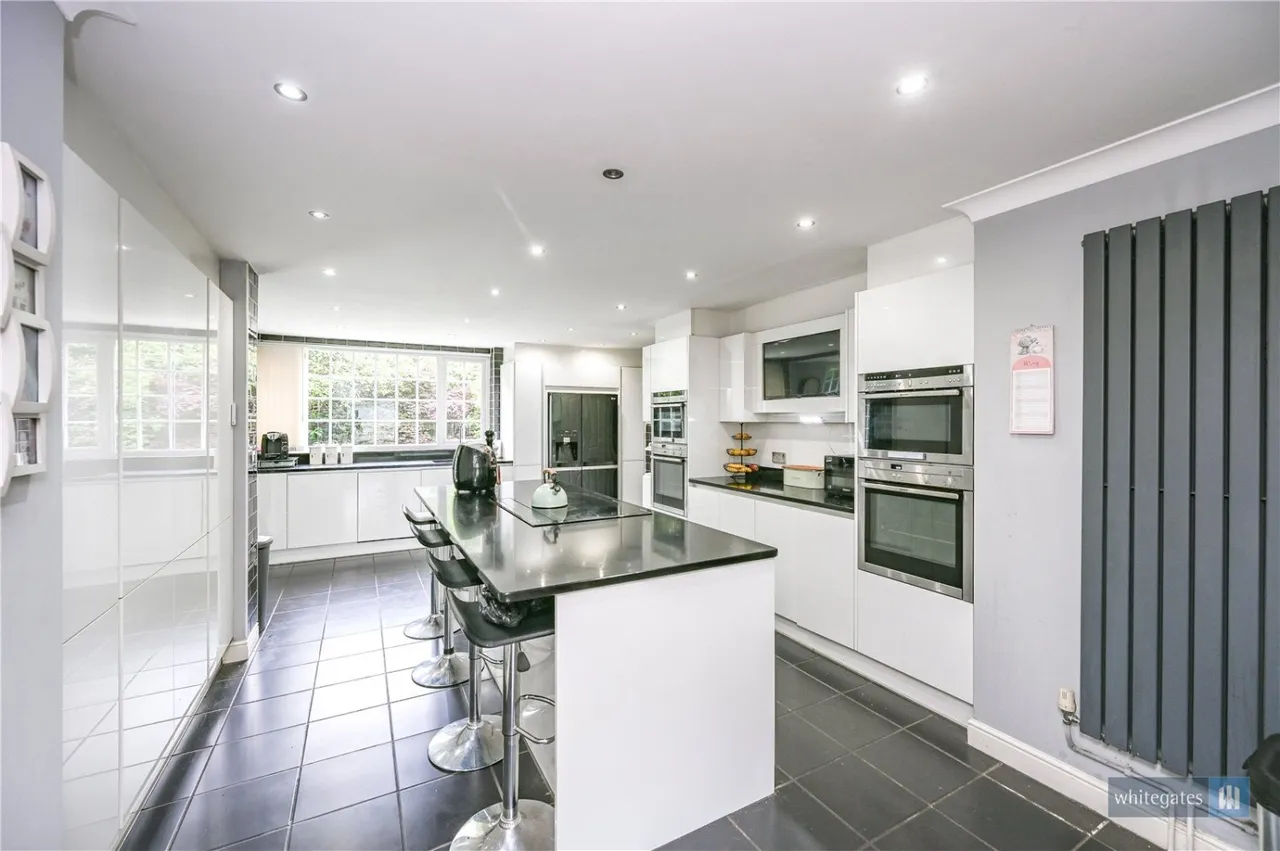 Childwall Lane, Bowring Park, L14, photo 7