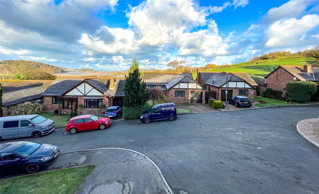 Y Bryn, Glan Conwy, photo 13