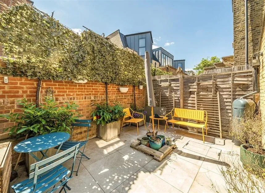 Gillian Street, Ladywell, SE13, photo 2