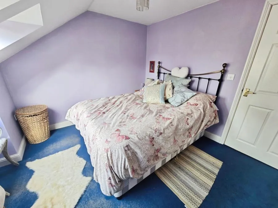 Dall Square, Freshwater, PO40, photo 9