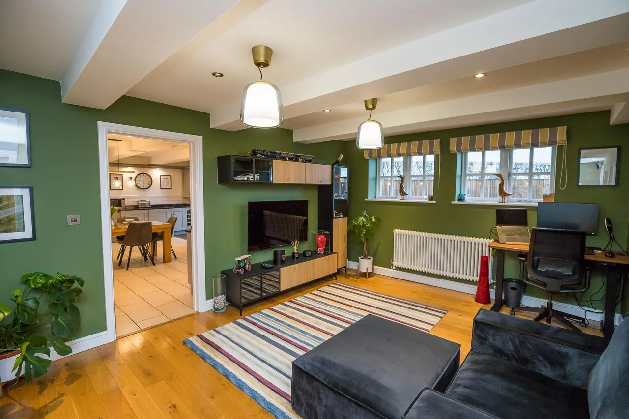 Borras Hall Lane, Wrexham, LL13, photo 9