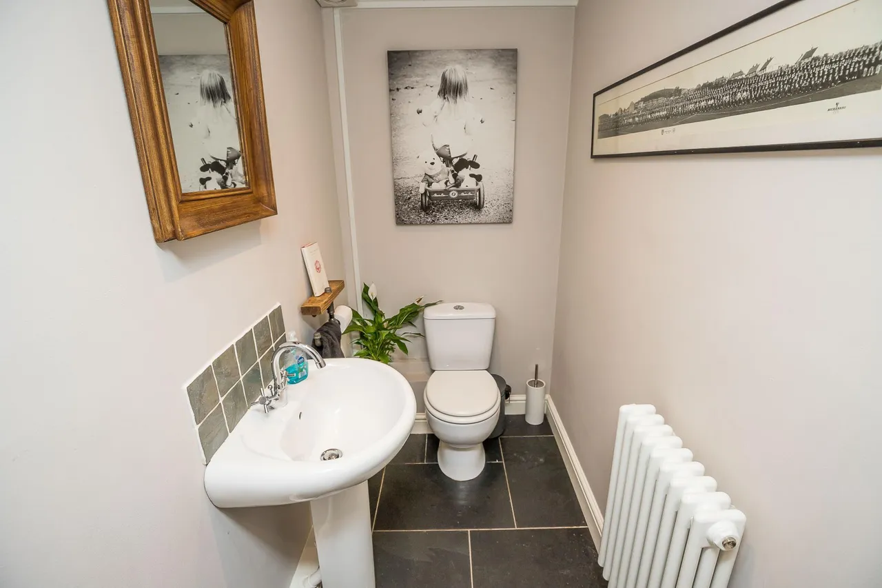 Borras Hall Lane, Wrexham, LL13, photo 12