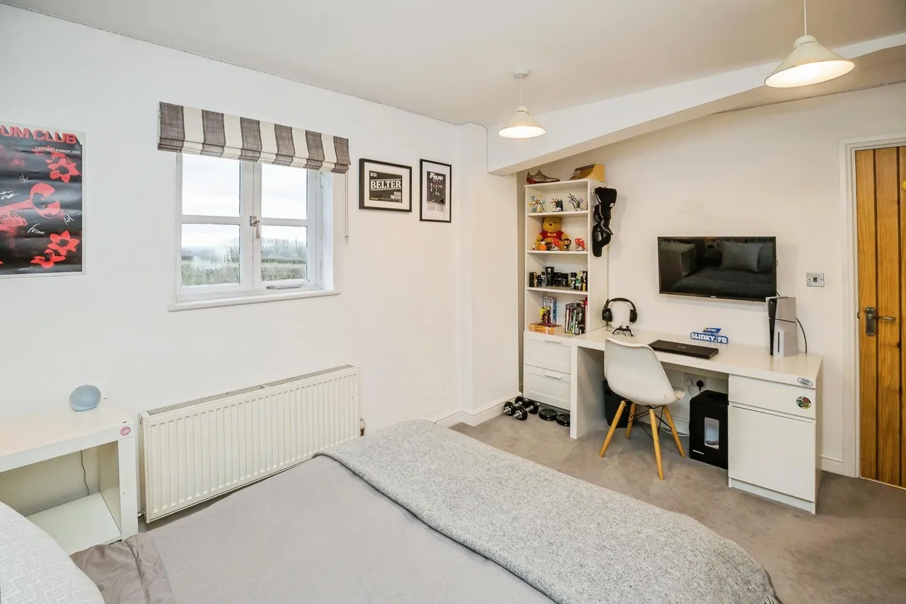 Borras Hall Lane, Wrexham, LL13, photo 17