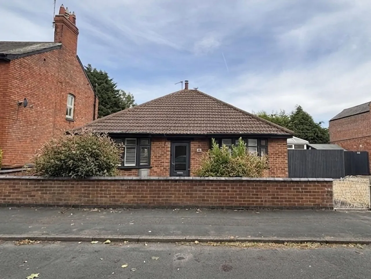 2 bed house for sale, Kings Road, Melton Mowbray, LE13