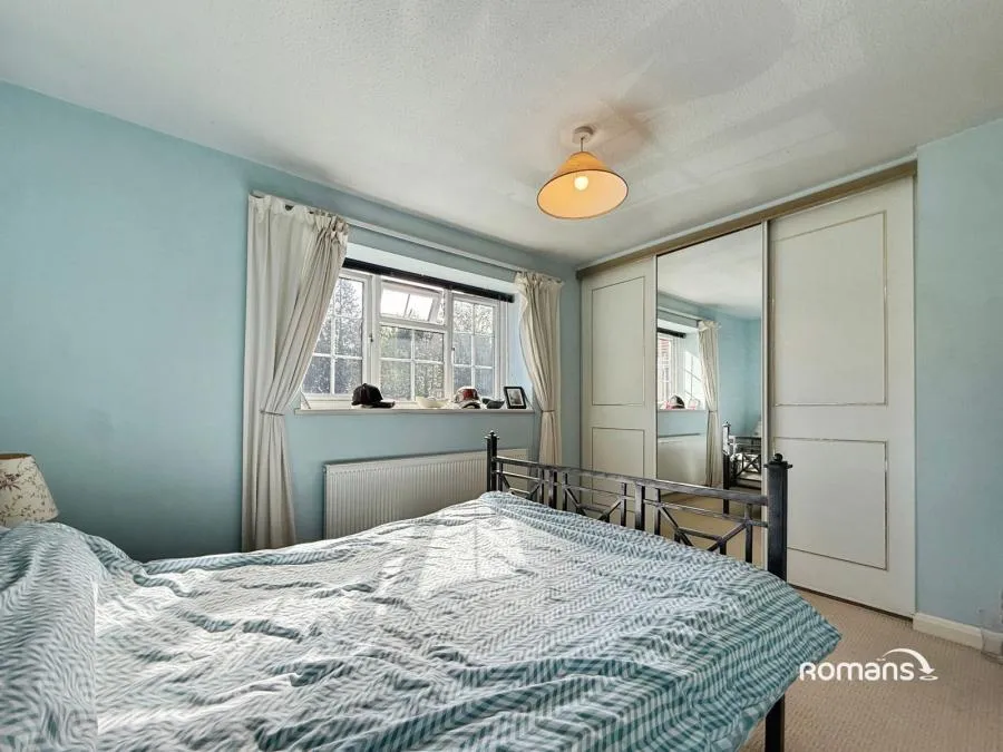 Longacre Rise, Chineham, RG24, photo 6